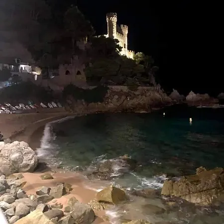 Zodiac Ab 3h Daire Lloret de Mar