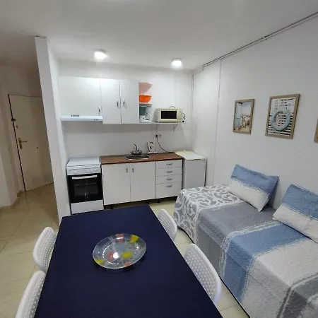 Apartmán Zodiac Ab 3h *